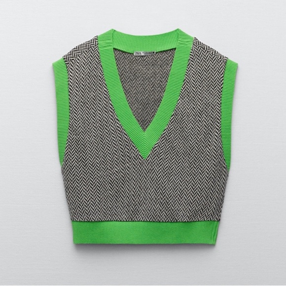 Zara Jacquard Pullover Vest . - Picture 4 of 5